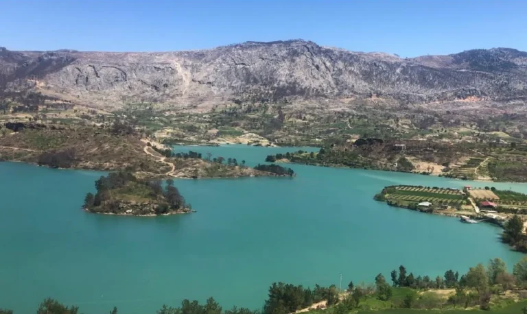 GREEN CANYON WITH CABRIO MINIBUS AND BOAT TOUR ON THE LAKE FROM TÜRKLER