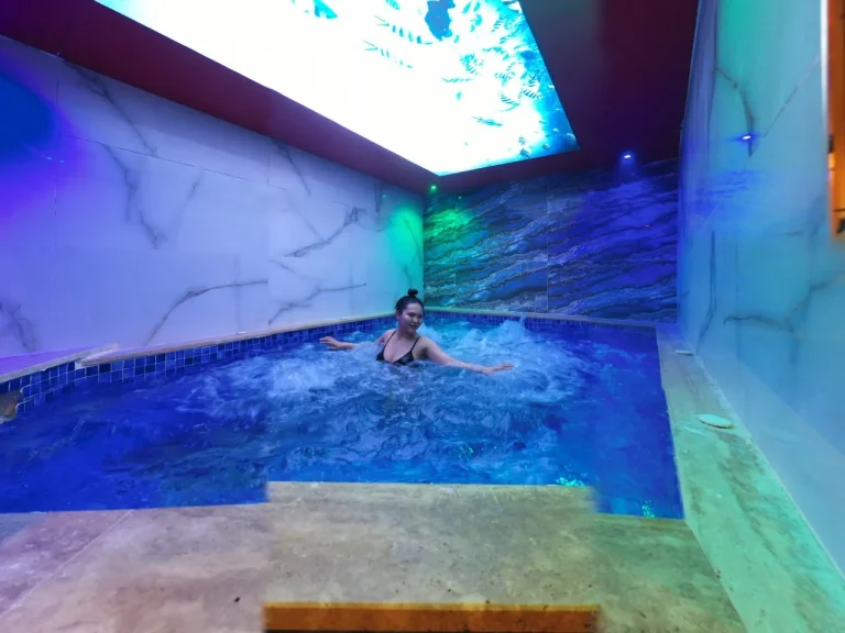 TÜRKLER LUXURY TURKISH BATH AND SPA TREATMENT (HAMAM)