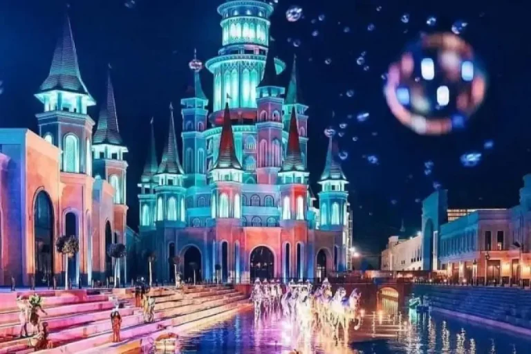 Land of Legends Night Show from Side