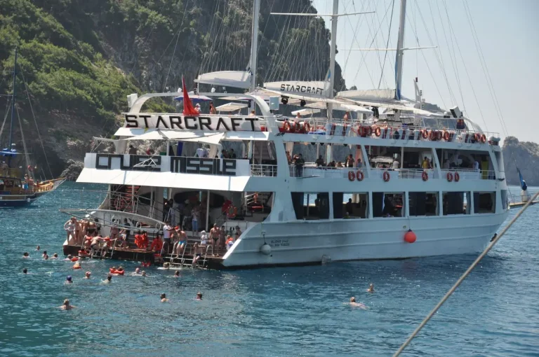 Starcraft Alanya Boat Tour – Daily Cruise