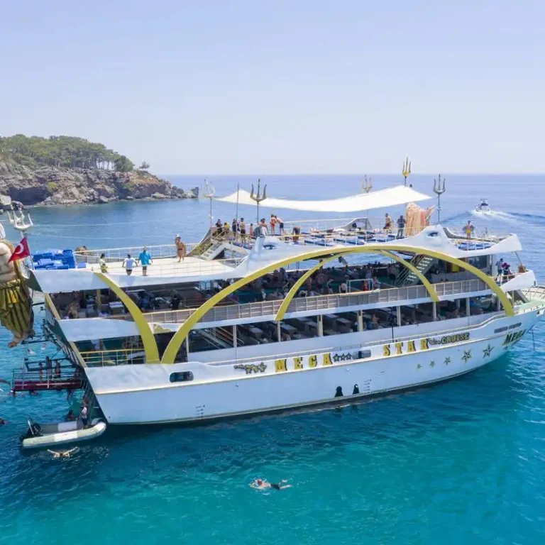 Antalya Mega Star Boat Trip
