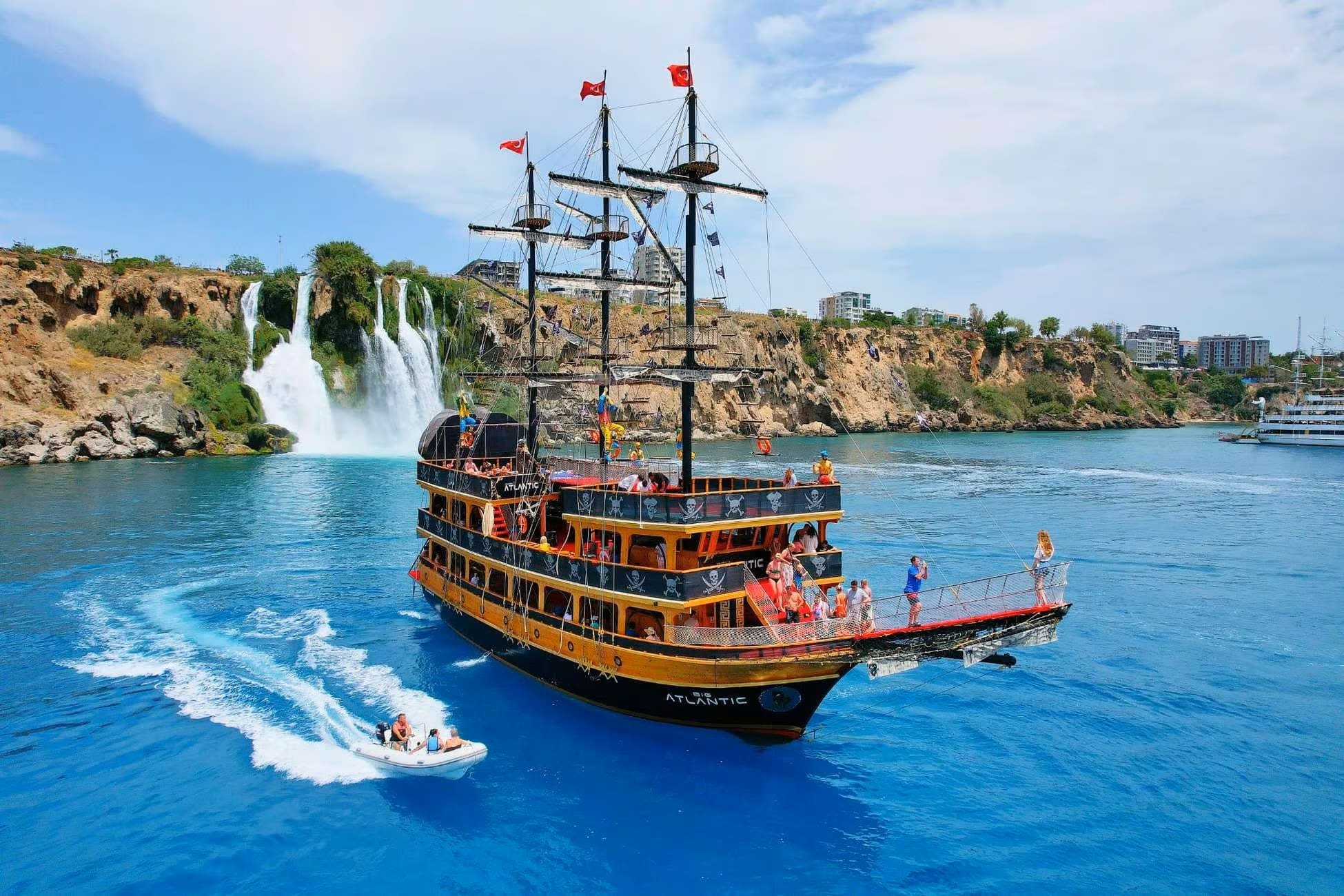 pirate boat tours in antalya